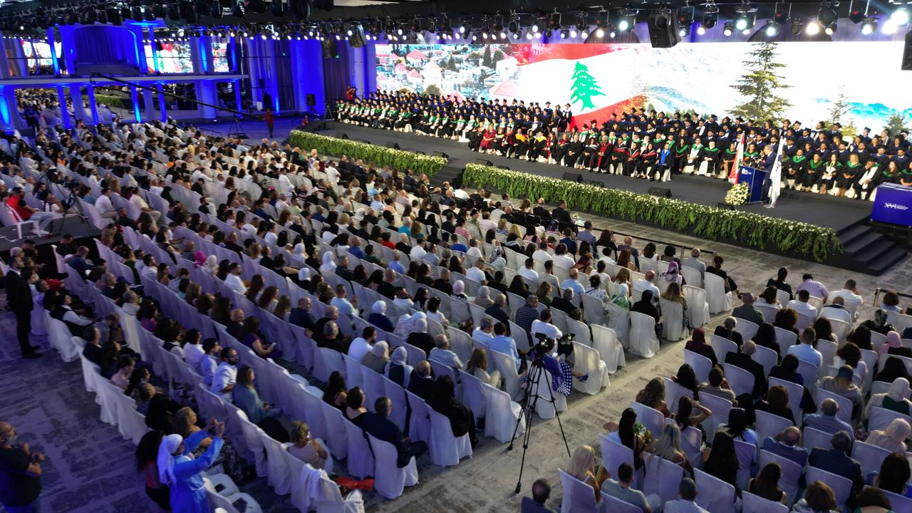 حضور لافت ومبادرة استثنائية... الجامعة العربية المفتوحة تُطلق الدفعة الـ 16! 